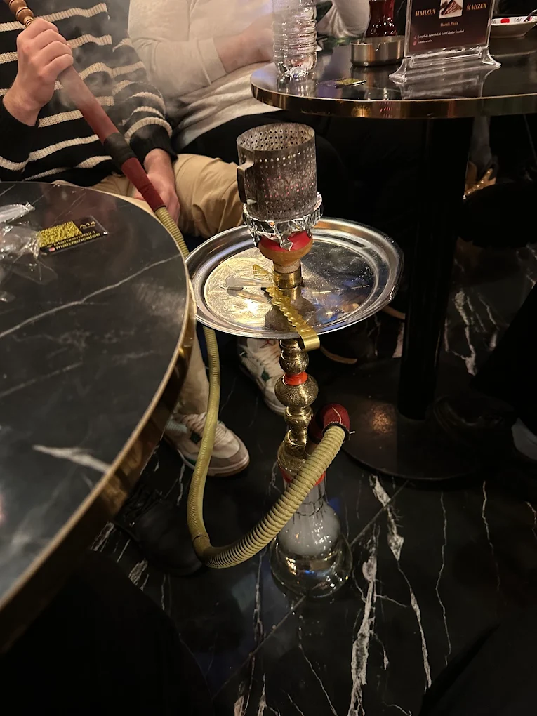 Mahzen Cafe & Nargile